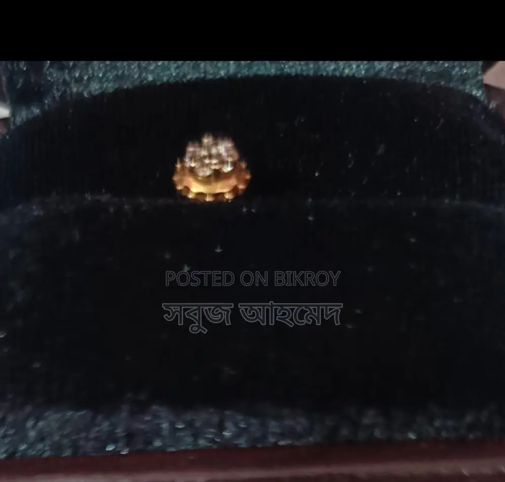 Brand New, Original Diamond, 18 Karat Gold at a Great Price
