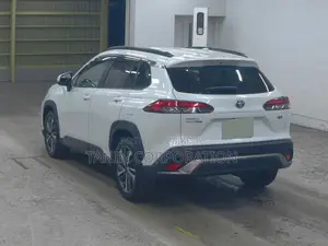 Toyota Corolla Cross Z package Hybrid 2021