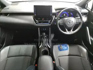 Toyota Corolla Cross Z package Hybrid 2021