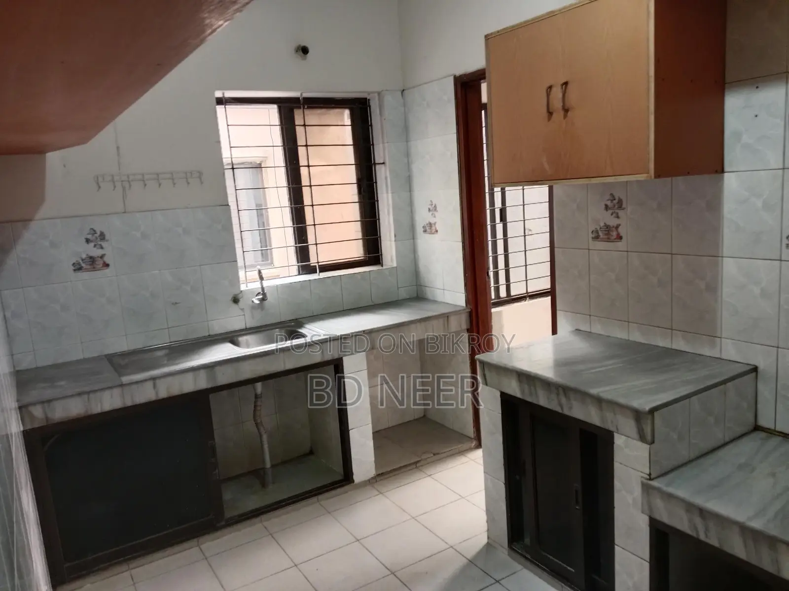 বনানীতে চমৎকার ৩ বেডরুমের অ্যাপার্টমেন্ট ভাড়া হবে