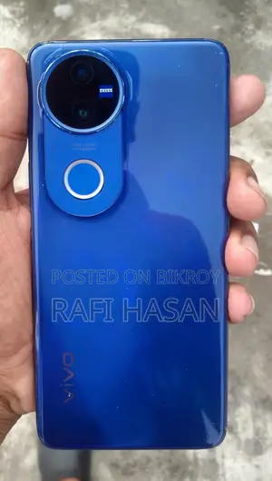 Vivo V50 12/512 GB (Used)