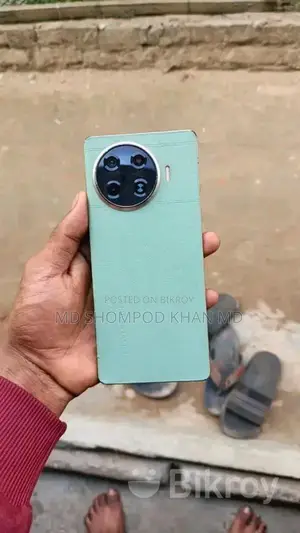 Tecno Spark 20 Pro+ ভালো (Used)