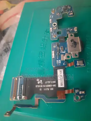 Samsung Galaxy S9 Plus logic board
