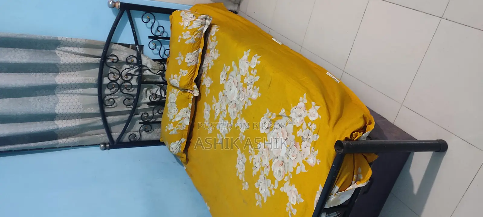 Semi Double Iron Bed