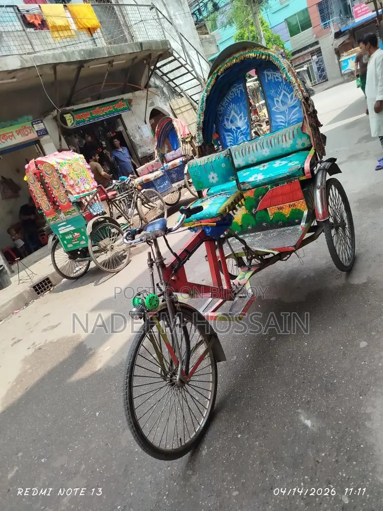 Thin-Wheel Auto-Rickshaw for Sale