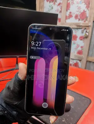 LG V60 ThinQ 5G . (Used)