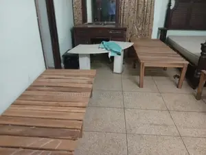 সিট ভাড়া হবে শুধুমাত্র পুরুষ ব্যাচেলরদের জন্য