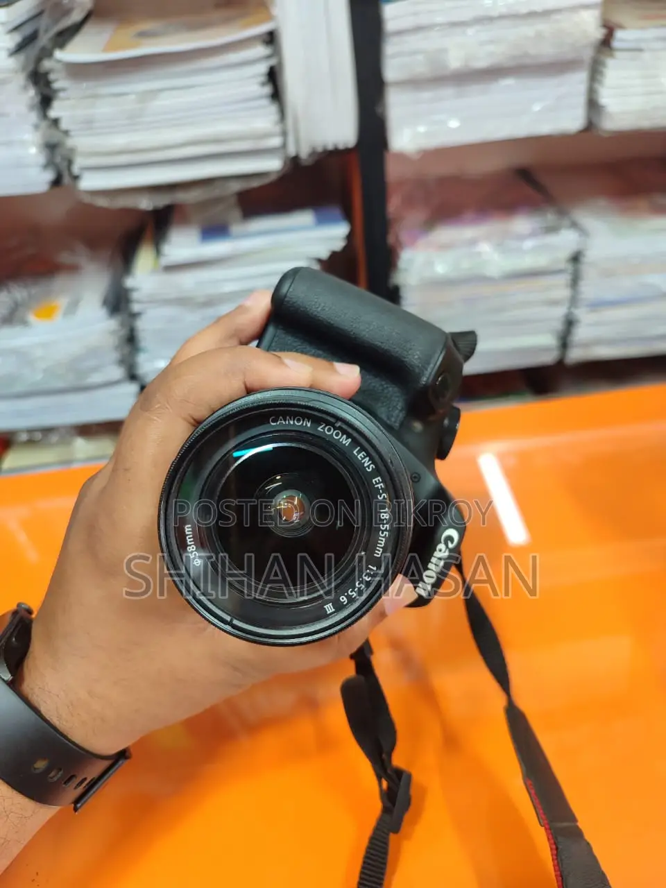 CANON 1500D