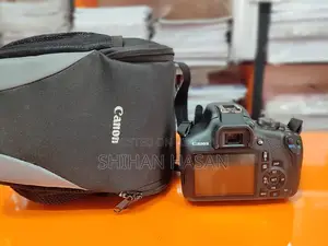CANON 1500D