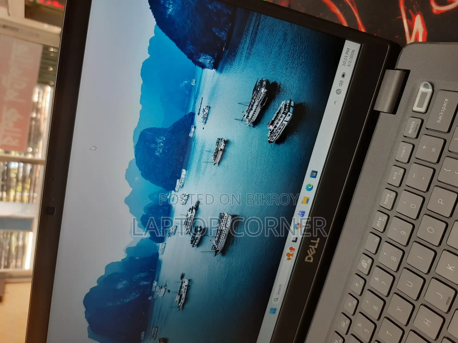 *256(GB) SSD*8 GB RAM**2.21Ghz.proce*i5 10th Generation*Grey colour*DELL