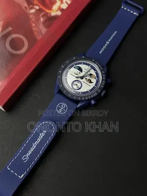 Iconic Omega MoonSwatch. The lightest watch on Earth.