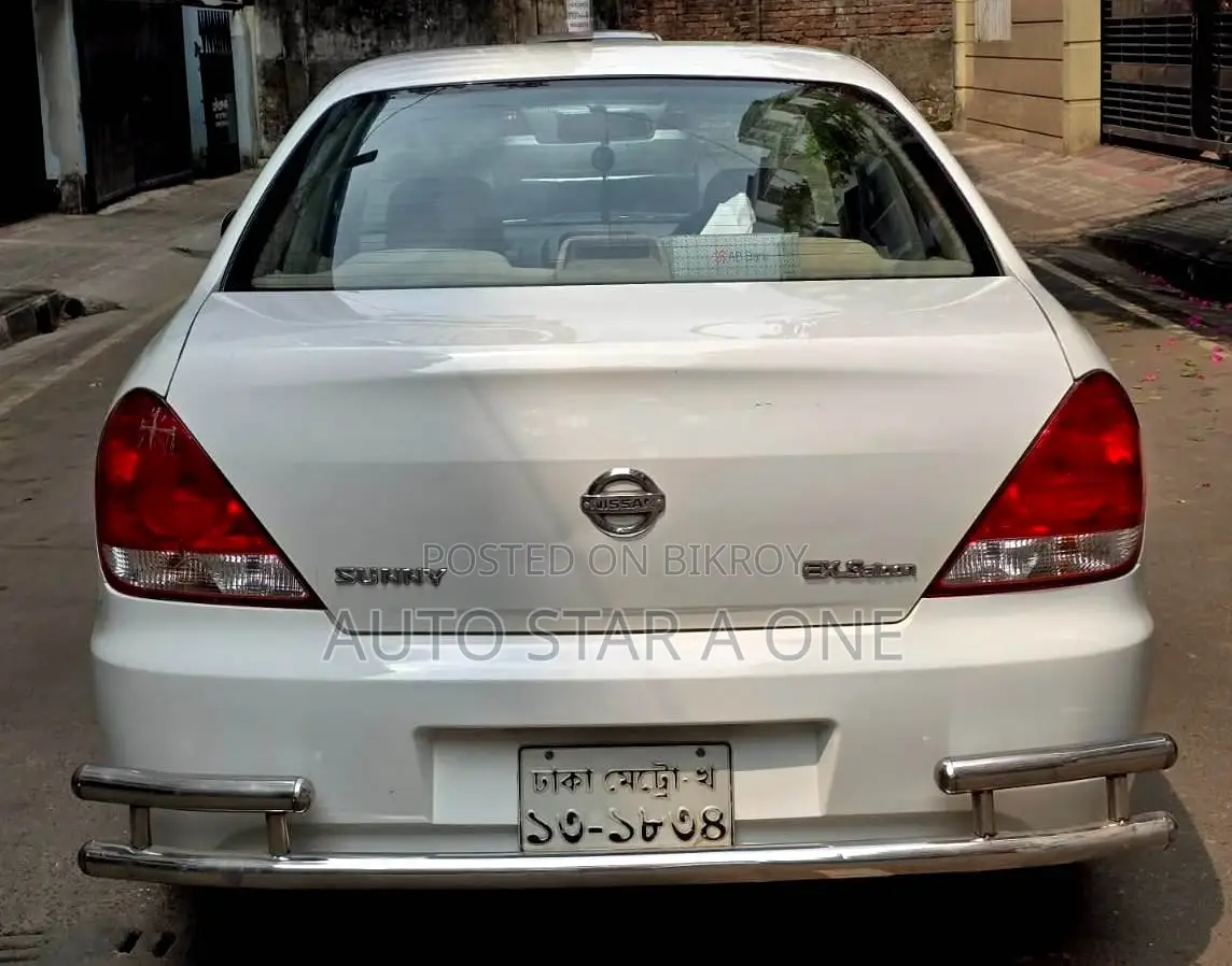 নিসান সানি এক্স সেলুন ২০১১