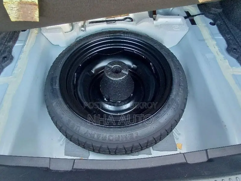 Toyota Axio তেলের গারি 2020