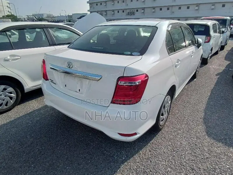 Toyota Axio তেলের গারি 2020