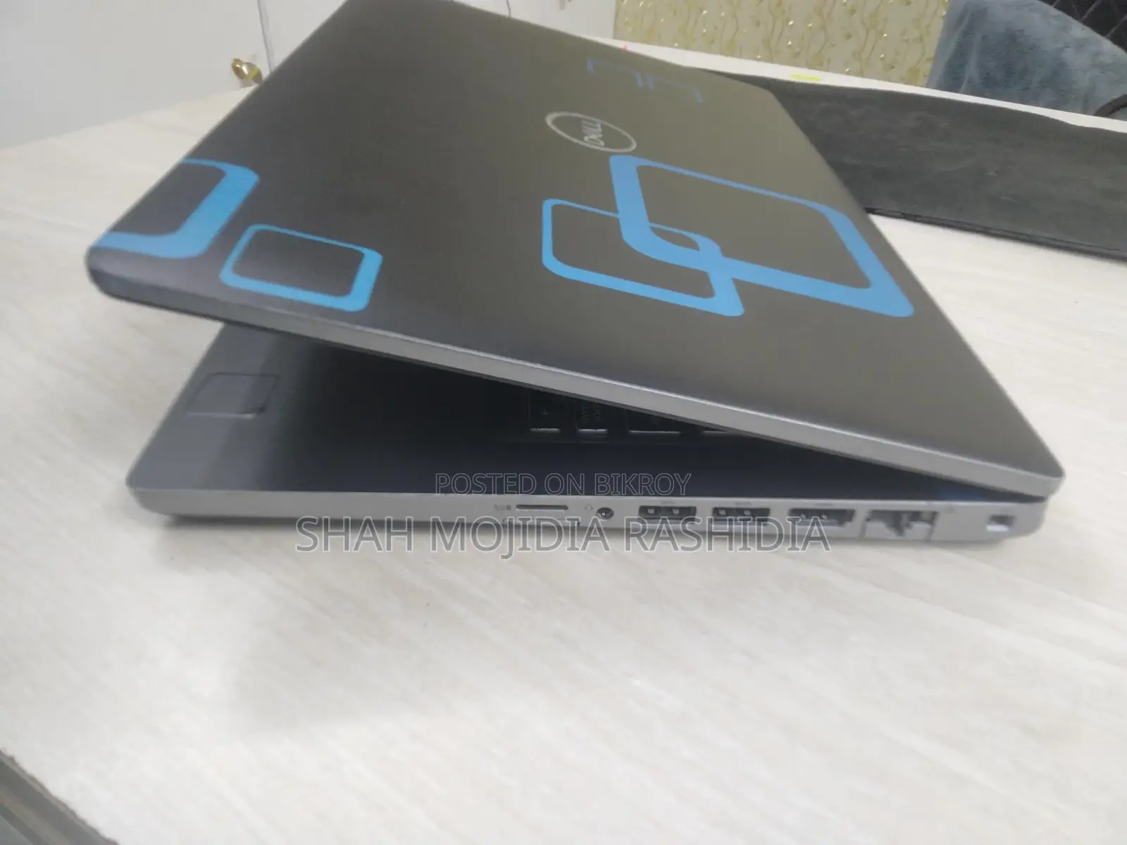Dell latitude Core i5 10th generation 5hours+++ battery back up