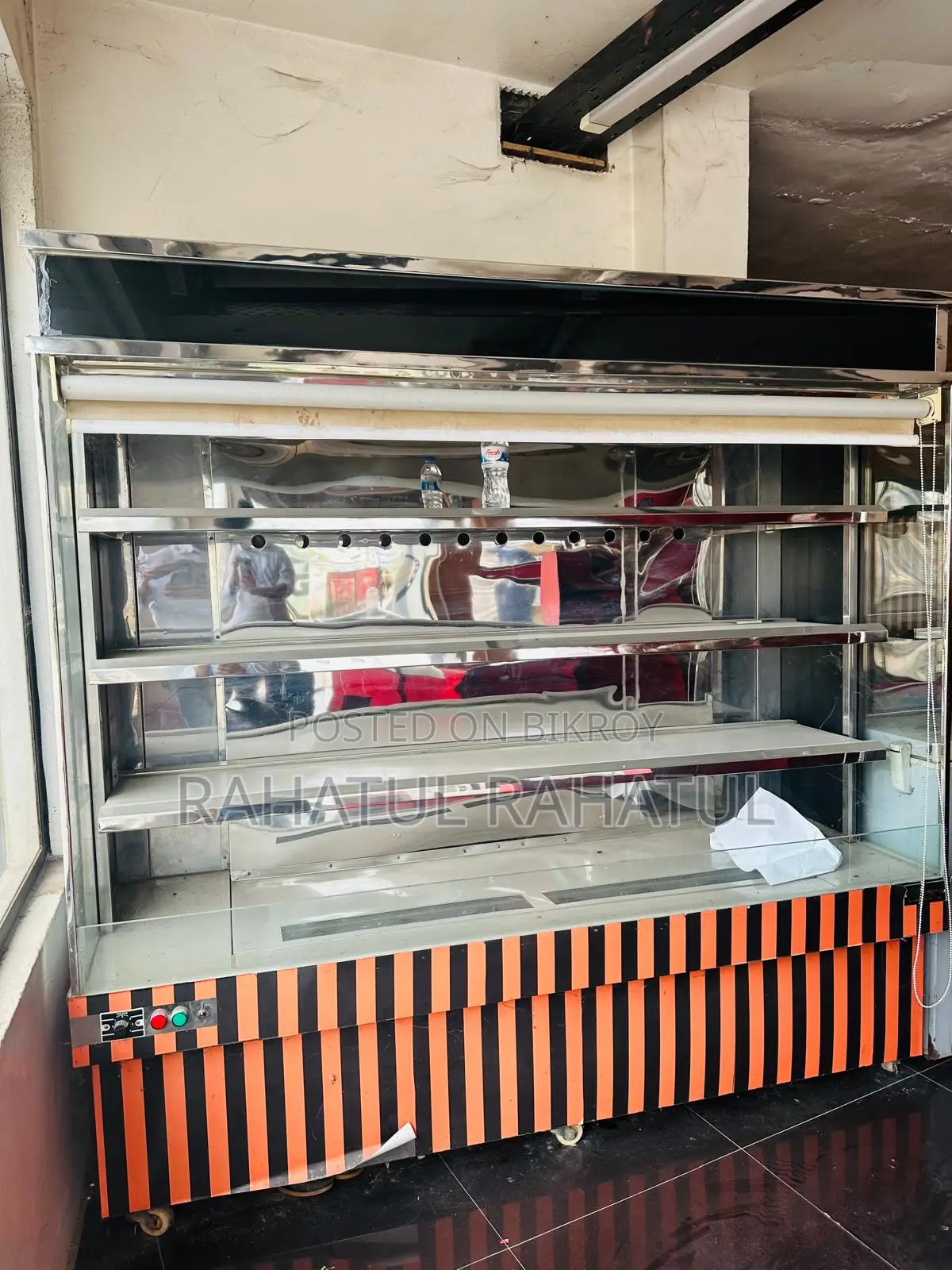 This fridge is mainly for cold drinks and sweets