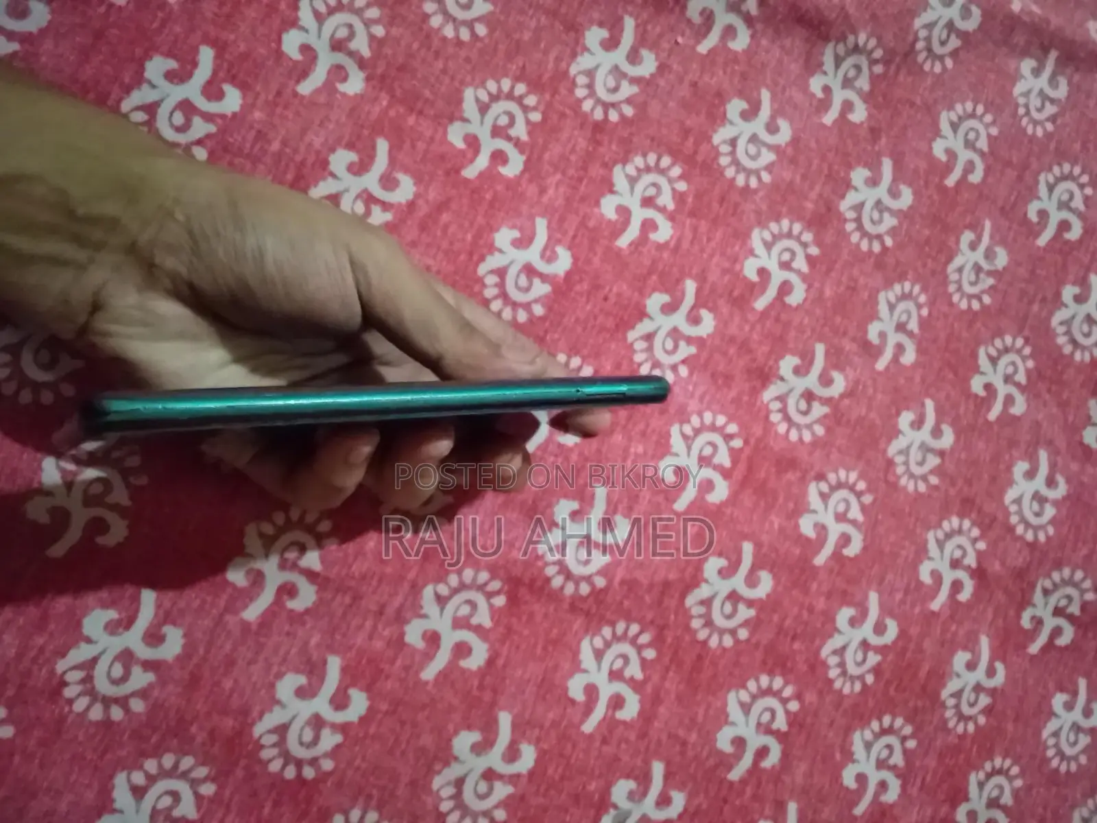 Realme 7i 8/128 (Used)