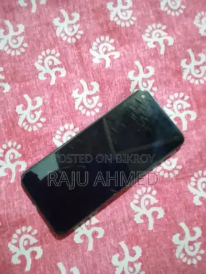 Realme 7i 8/128 (Used)