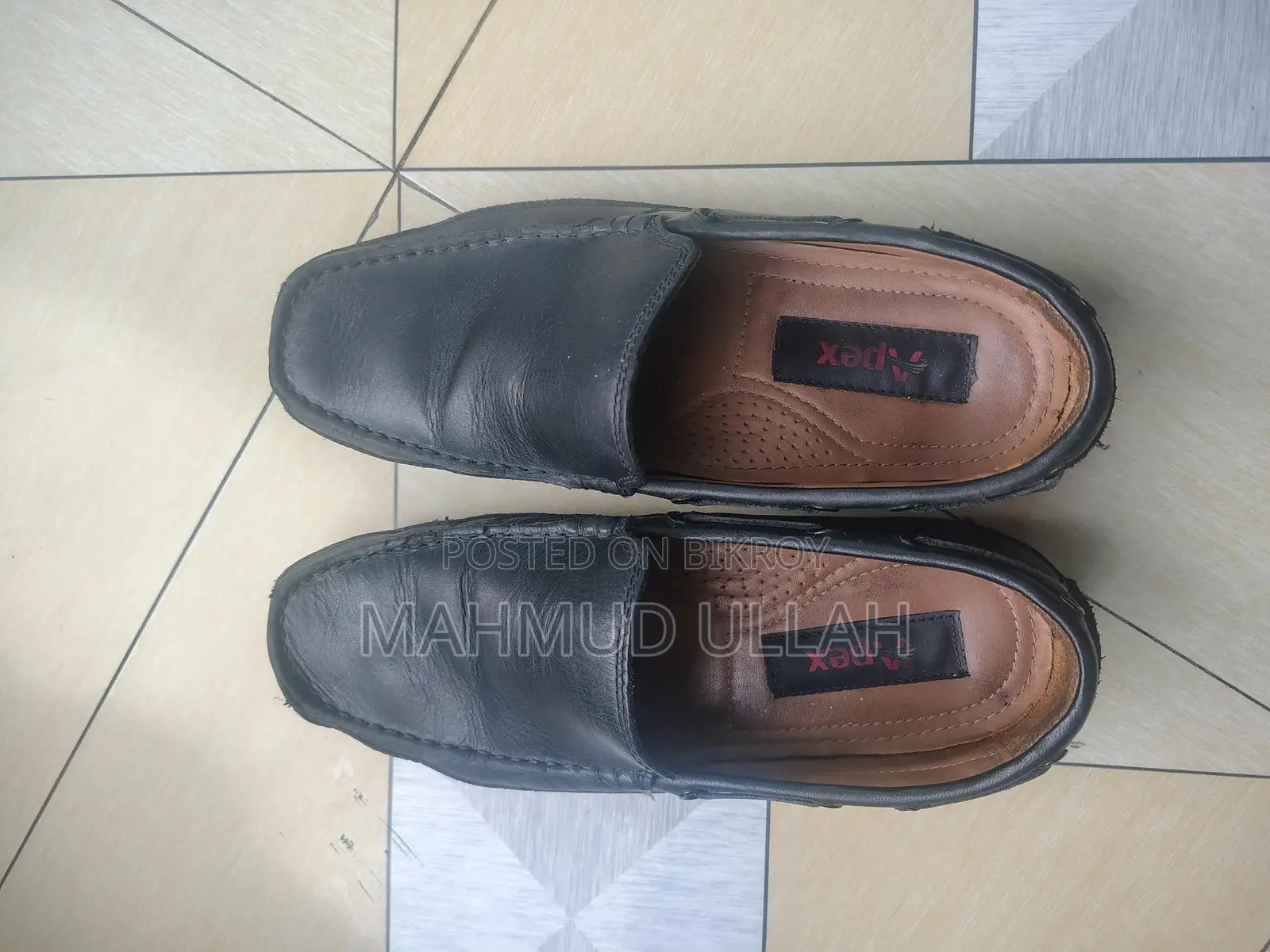 Apex Loafer...size:40, Black Colour