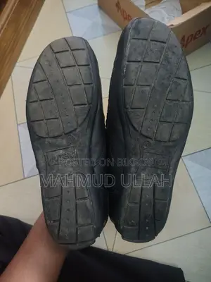 Apex Loafer...size:40, Black Colour