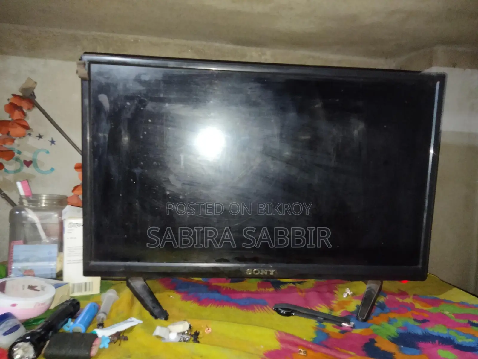 24-inch Sony TV, need money urgently