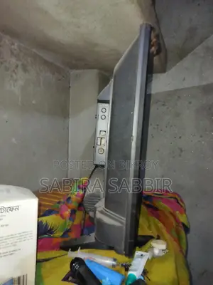 24-inch Sony TV, need money urgently