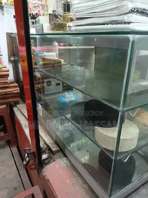 দোকানের সামনে রাখার ডেক্স