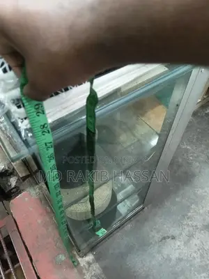 দোকানের সামনে রাখার ডেক্স
