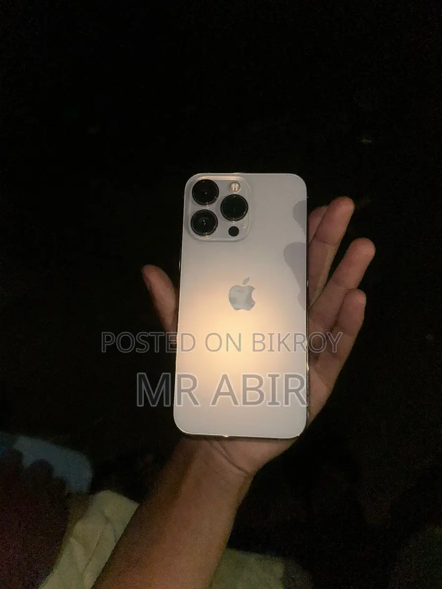 Apple iPhone 13 Pro . (Used)