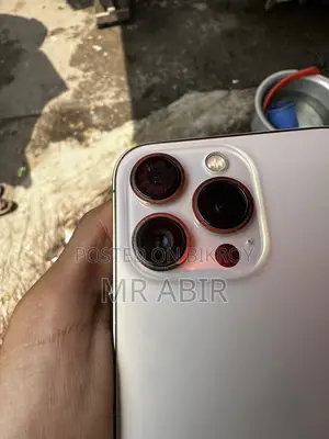 Apple iPhone 13 Pro . (Used)