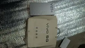 Vivo V25e (Used)