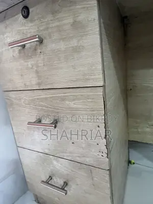 Reading Table