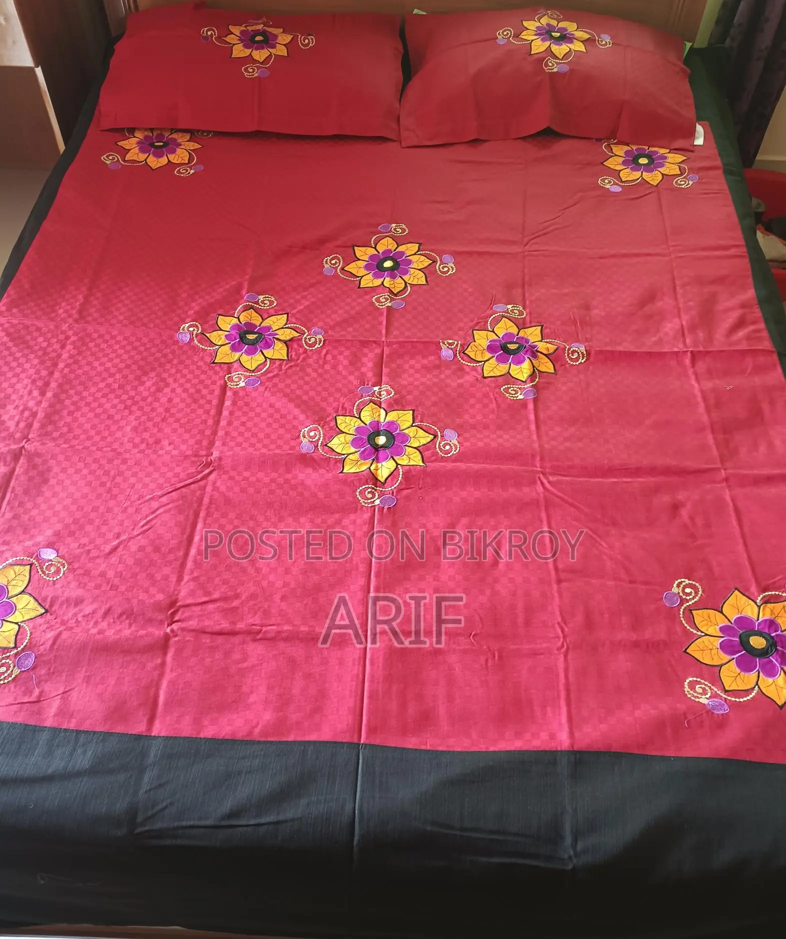 3 Handicraft Bedsheets