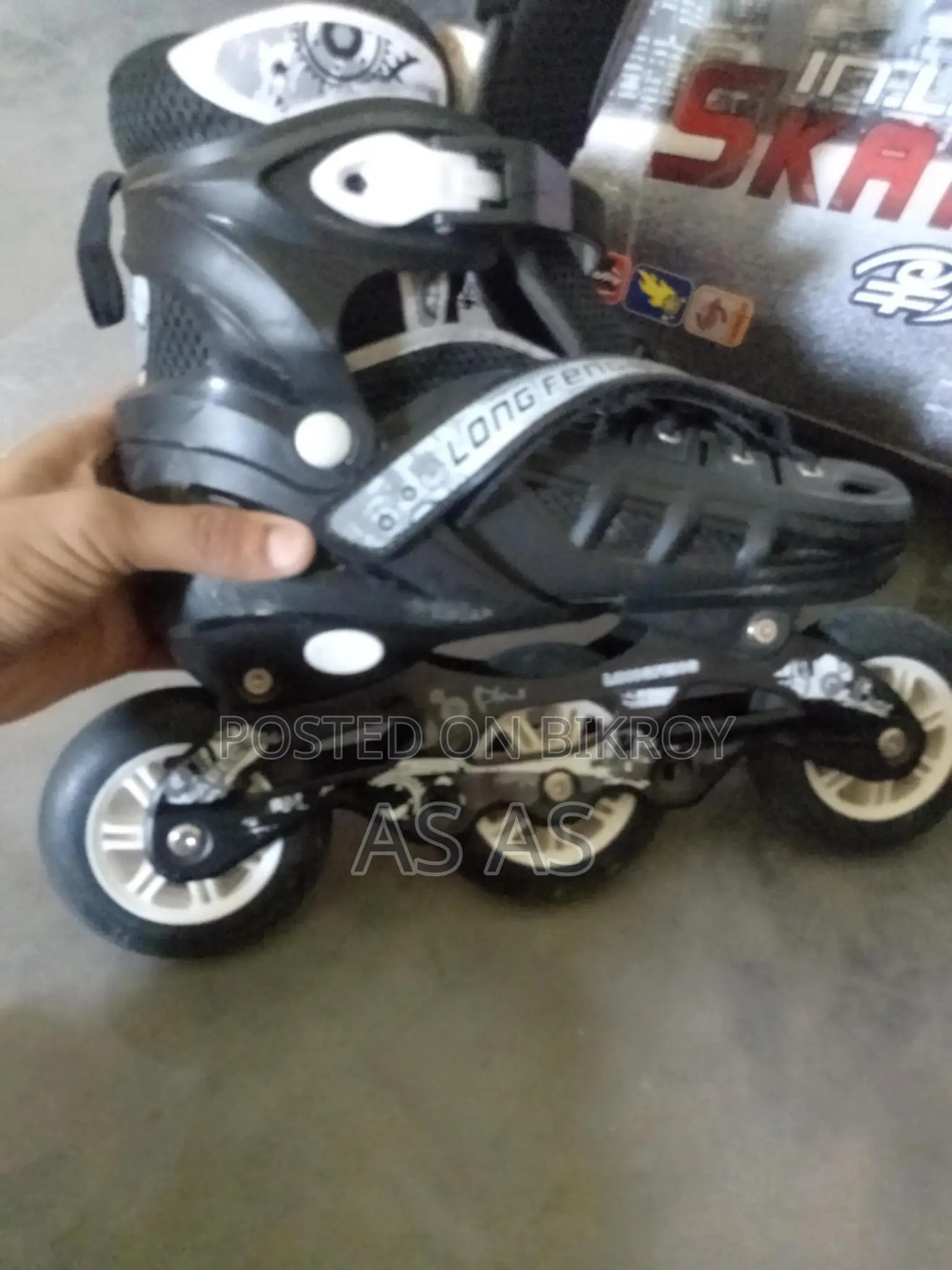 স্কেটিং জুতা
