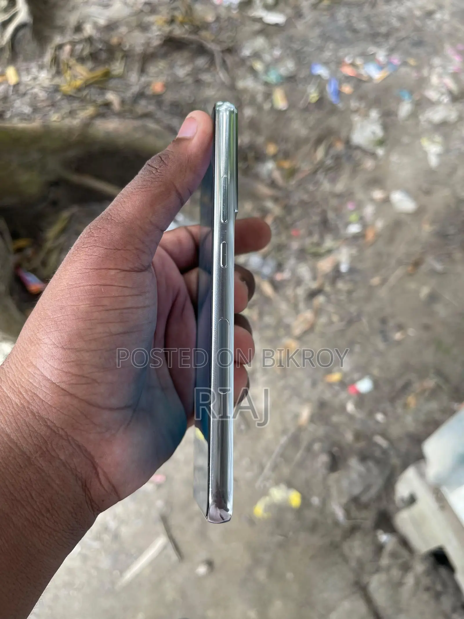 স্যামসাং গ্যালাক্সি এস২২ (ব্যবহৃত)