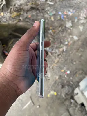স্যামসাং গ্যালাক্সি এস২২ (ব্যবহৃত)