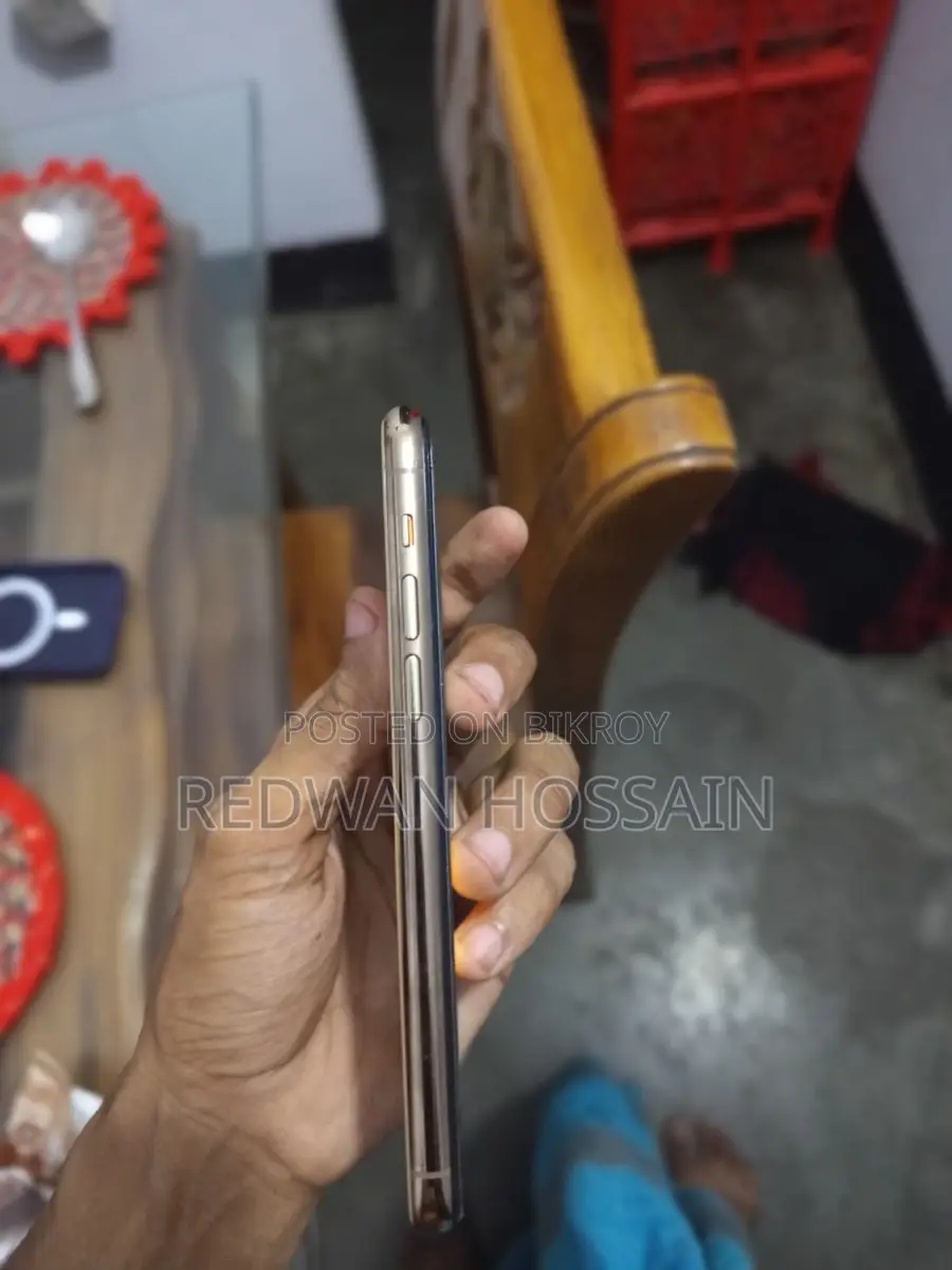 Apple iPhone 11 Pro 256gb (Used)