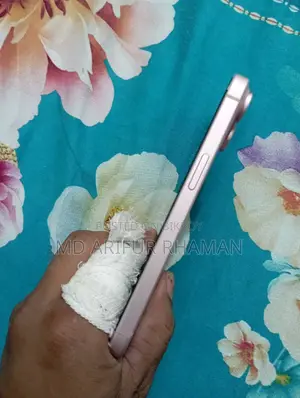 Apple iPhone 15 (Used)