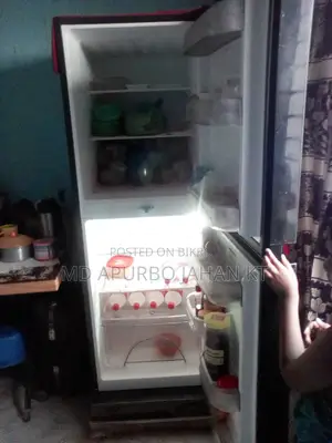Urgent Notice: Walton Fridge for Sale