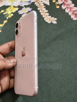 Apple iPhone 11 . (Used)