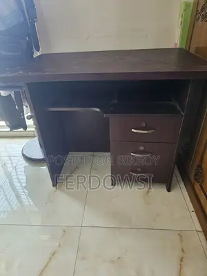 Computer Table