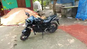 Suzuki Gixxer Monotone . 2018