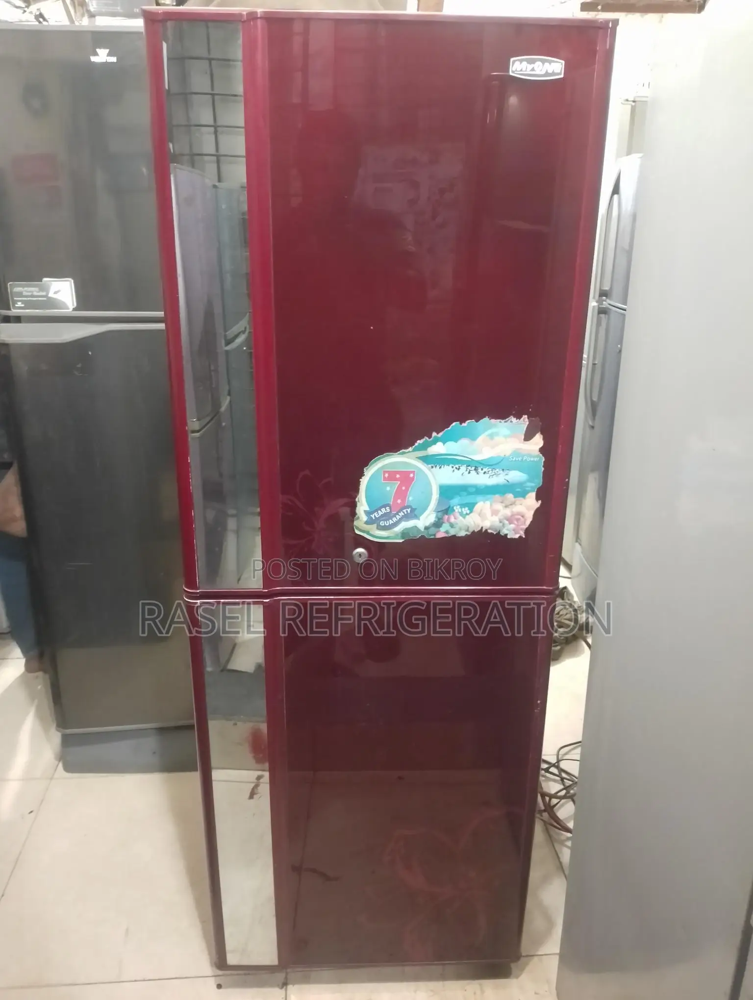16 Cft লাল কালার গিলাজ ডোর ফিরিজ বিক্রি করা হবে