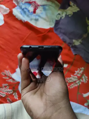 Samsung Galaxy A20 3/32GB (Used)