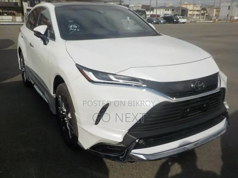 Toyota Harrier Z Leather (Moonroof) 2025