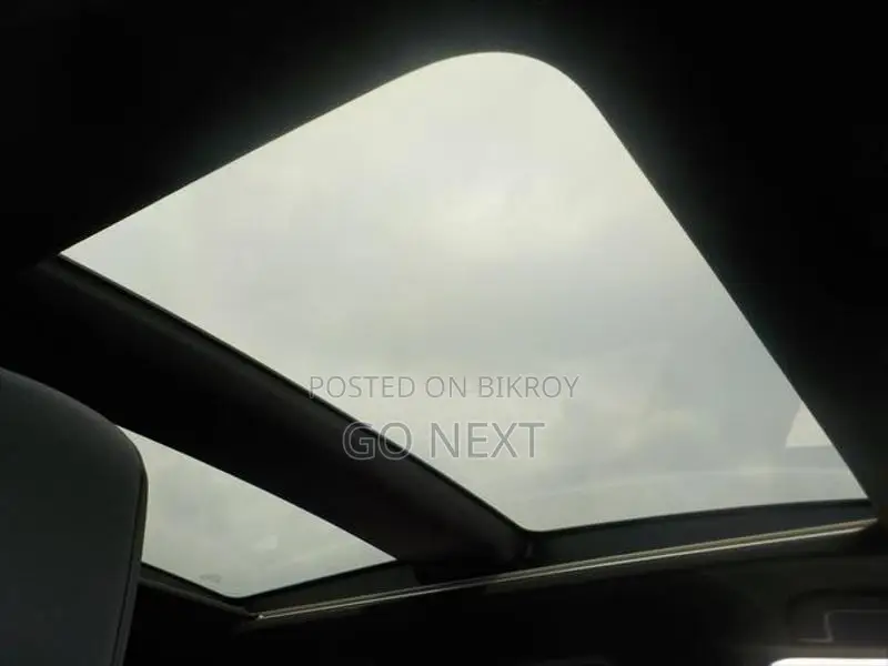 Toyota Harrier Z Leather (Moonroof) 2025
