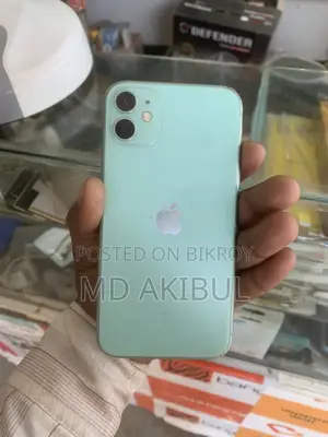 Apple iPhone 11 (Used)