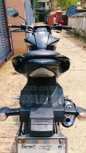 Suzuki Gixxer 2 year 2022