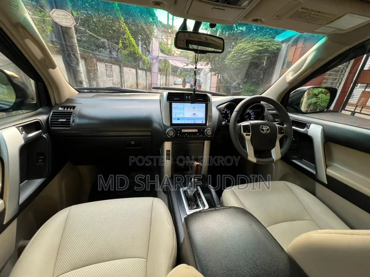 Toyota Land Cruiser 2011 Black