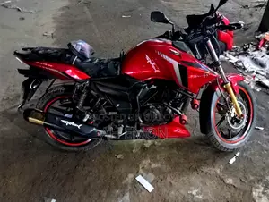TVS Apache RTR . 2017